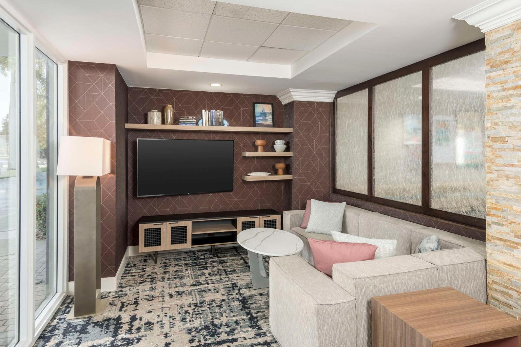 Homewood Suites Miami Airport/Blue Lagoon Exteriör bild