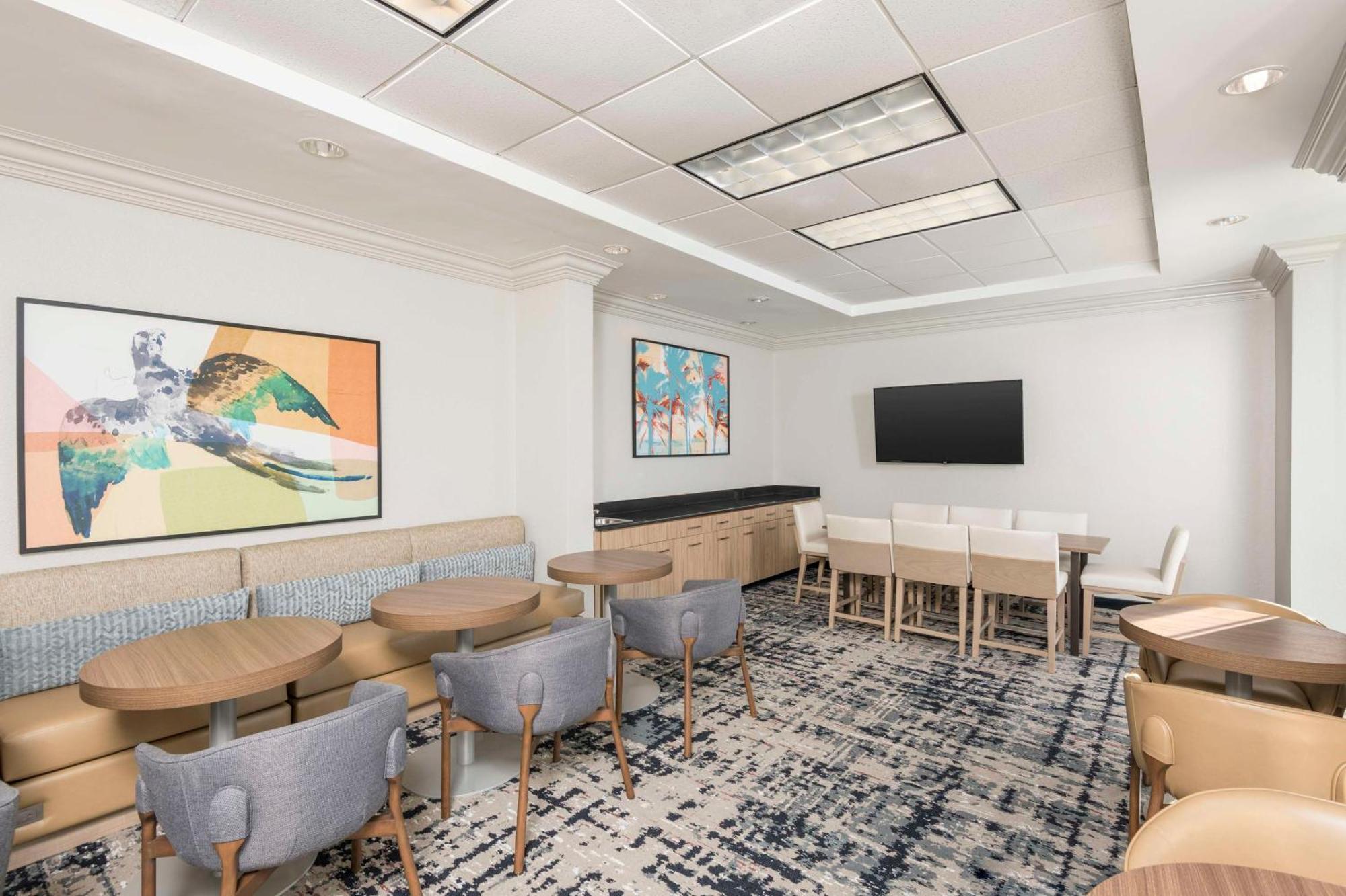 Homewood Suites Miami Airport/Blue Lagoon Exteriör bild